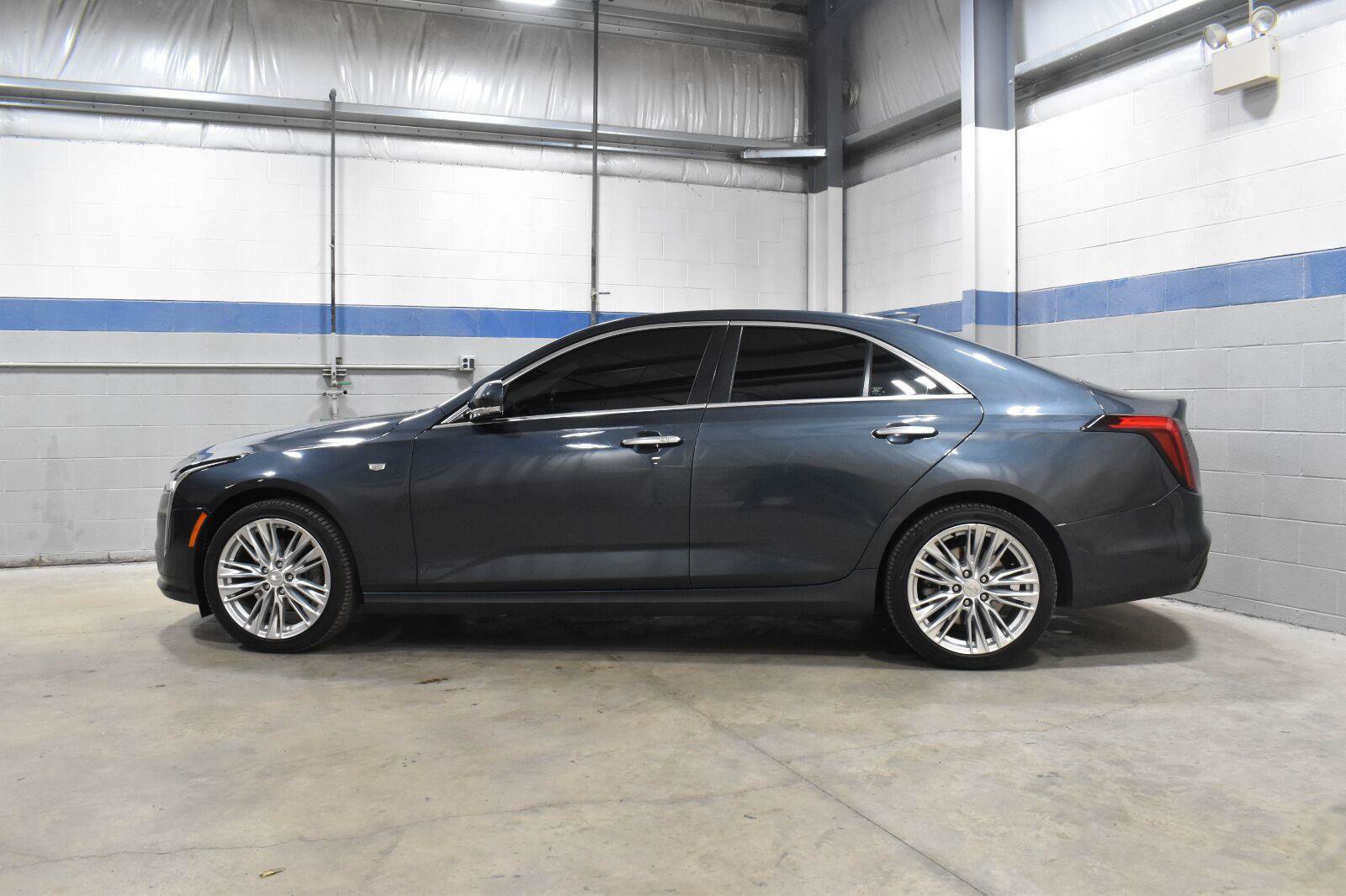 Used 2022 Cadillac CT4 Premium Luxury AWD/4WD image 21