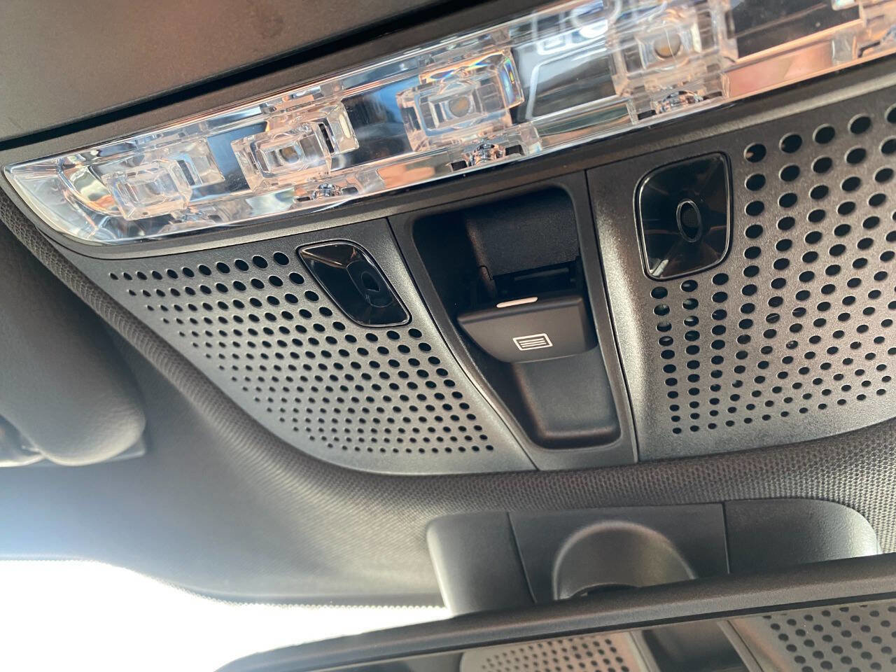 Used 2017 Mercedes-Benz C 300 4MATIC Coupe image 38