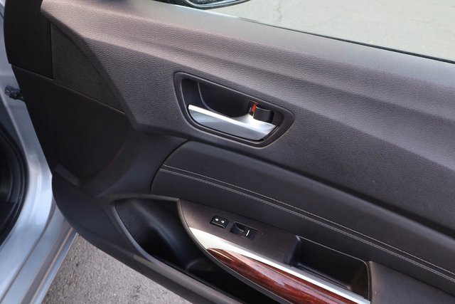 Used 2017 Acura TLX V6 SH-AWD w/ Technology Pkg image 37