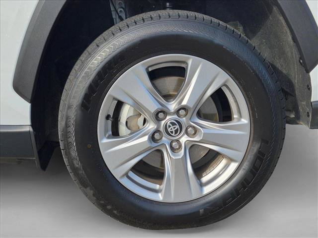 Used 2024 Toyota RAV4 XLE FWD image 23
