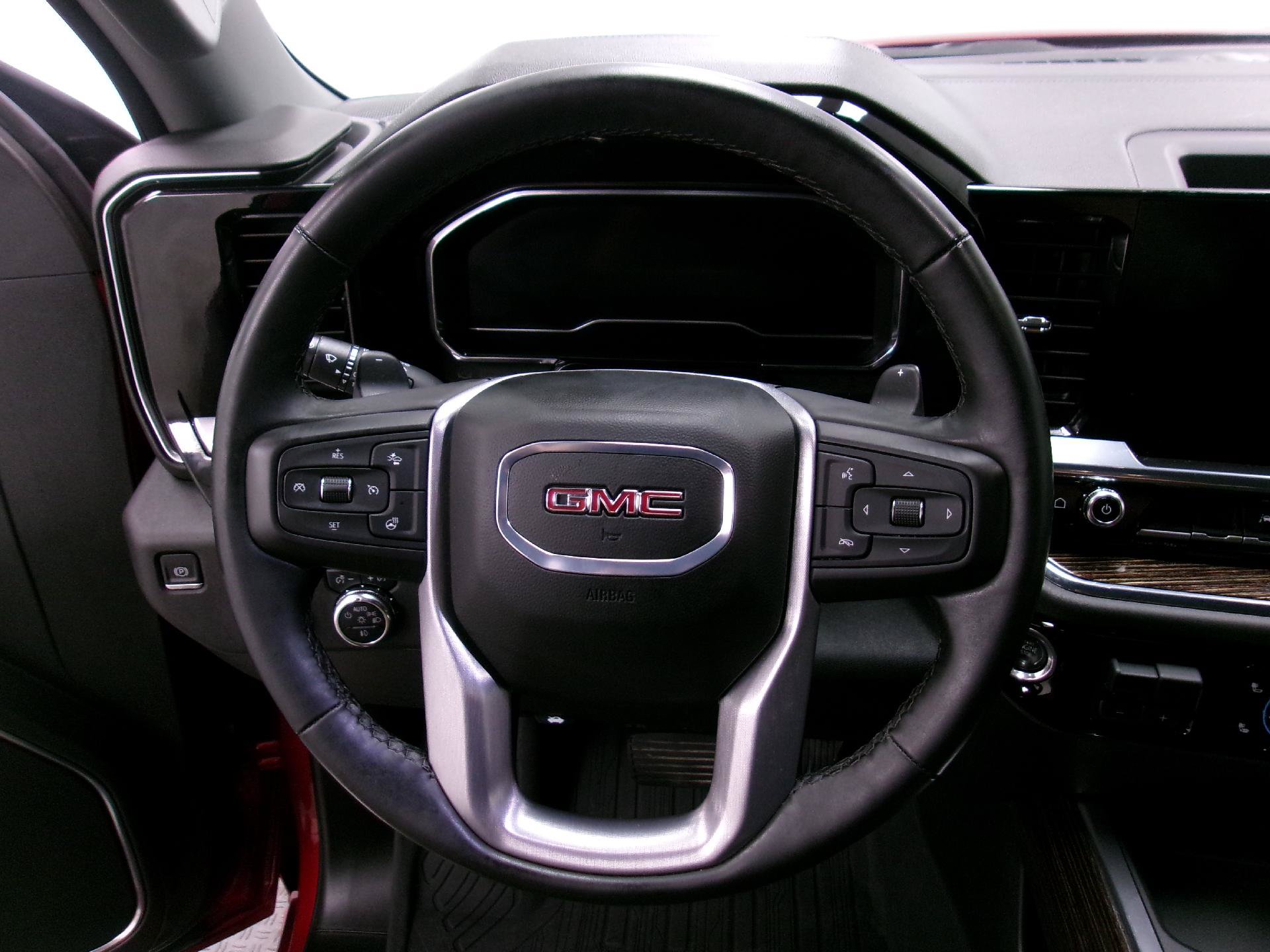 Used 2024 GMC Sierra 1500 Elevation w/ LPO, Elevation Black Package AWD/4WD image 6