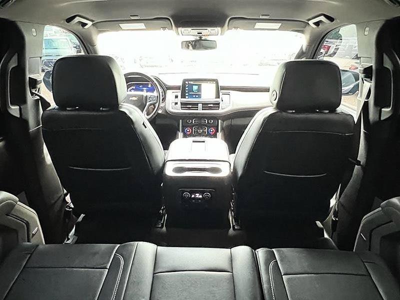 Used 2022 Chevrolet Suburban LT RWD image 43