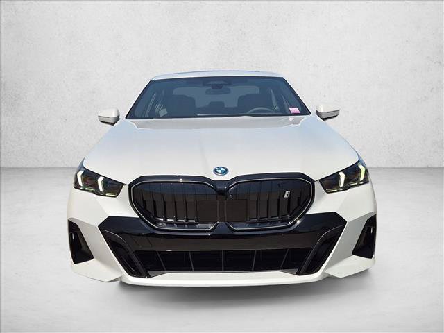 New 2027 BMW i5 eDrive40 w/ M Sport Package RWD image 6