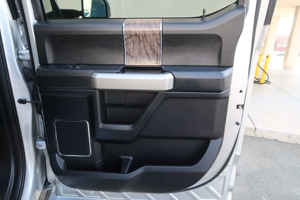 Used 2017 Ford F250 Lariat w/ Lariat Ultimate Package image 37