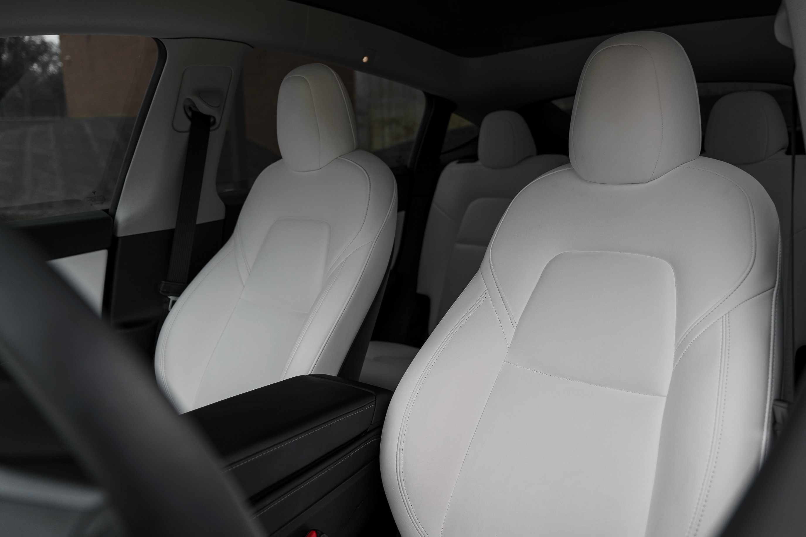 Used 2022 Tesla Model Y Long Range image 20