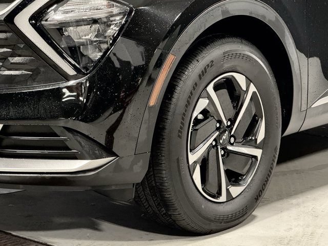Used 2023 Kia Sportage LX AWD/4WD image 21