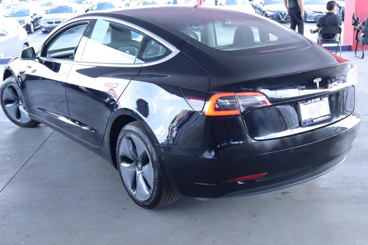 Used 2018 Tesla Model 3 Long Range RWD image 7