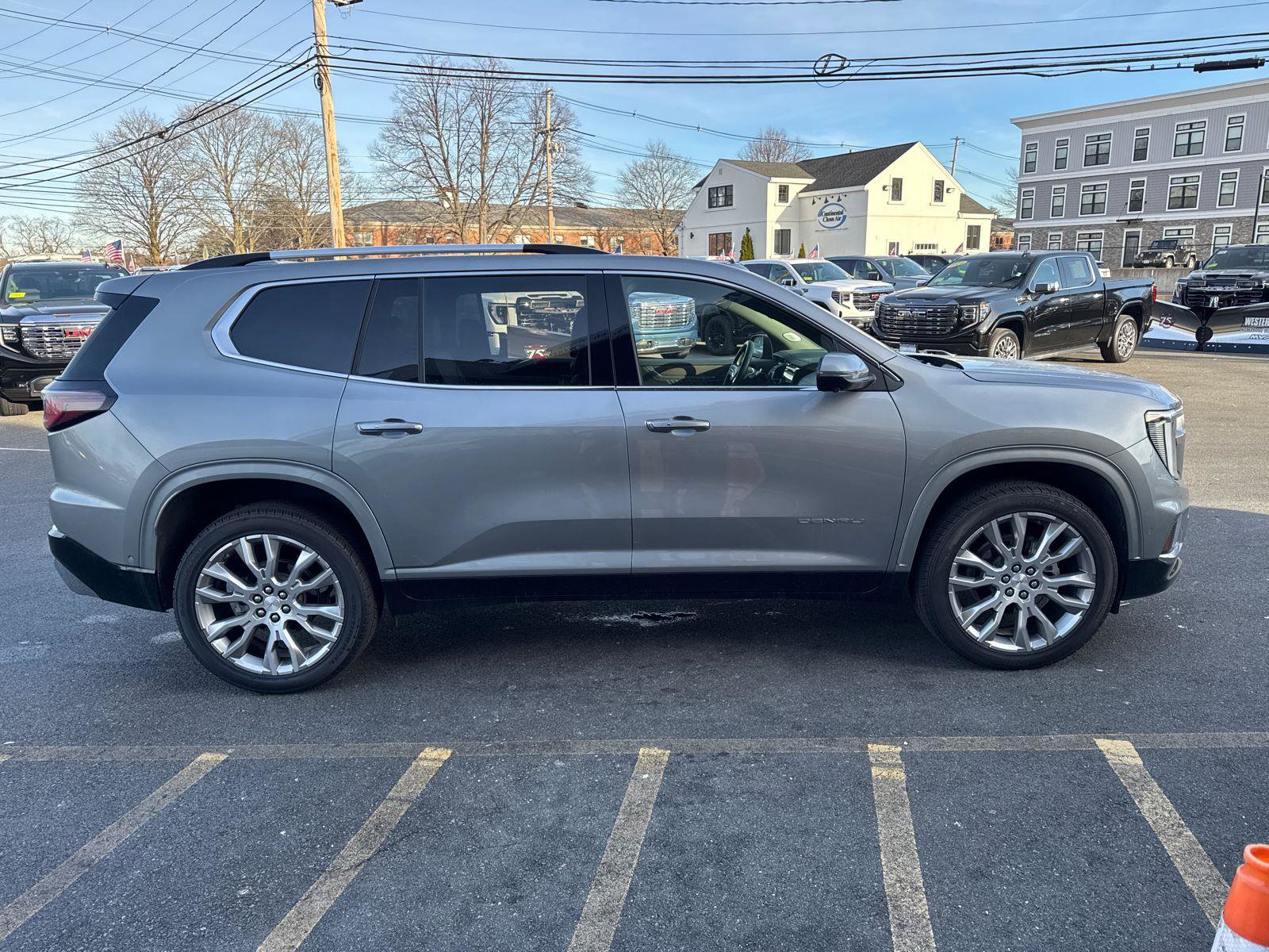 New 2025 GMC Acadia Denali w/ Super Cruise Package image 7