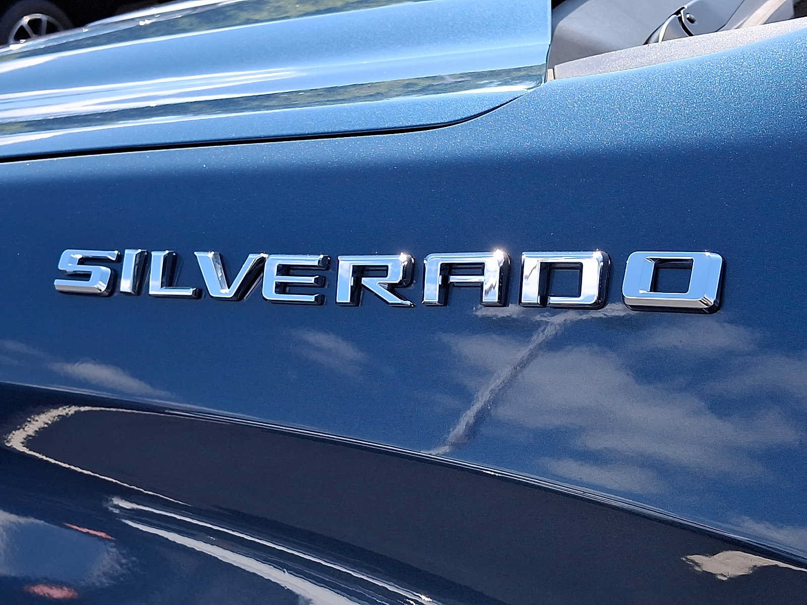 Used 2024 Chevrolet Silverado 1500 LT w/ LPO, Chrome Package AWD/4WD image 28