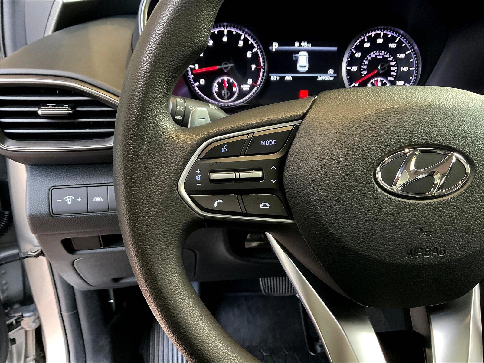 Used 2023 Hyundai Santa Fe SE AWD/4WD image 11