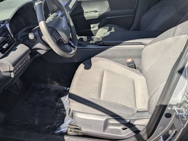 Used 2025 Toyota Camry LE image 20