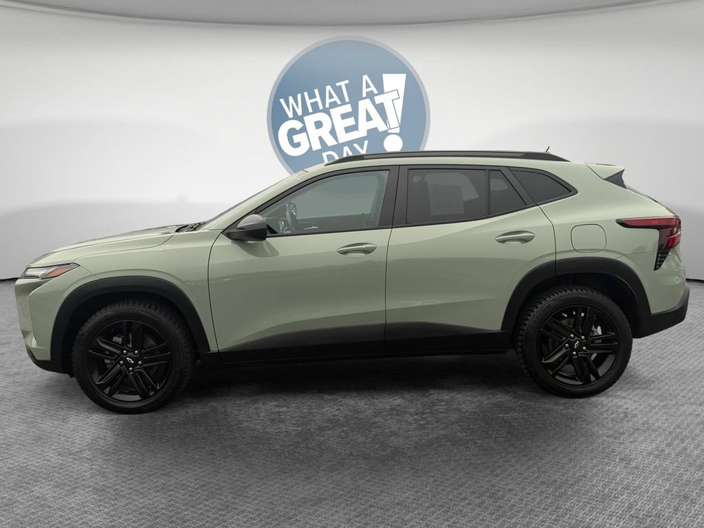 Certified 2024 Chevrolet Trax ACTIV w/ Sunroof Package FWD image 7
