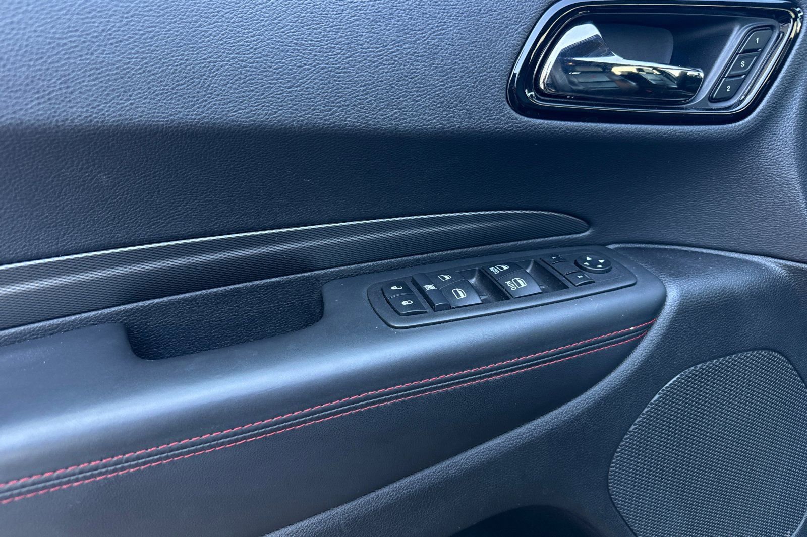 Used 2024 Dodge Durango GT image 12