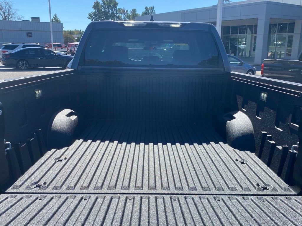 New 2026 Toyota Tundra SR5 image 9