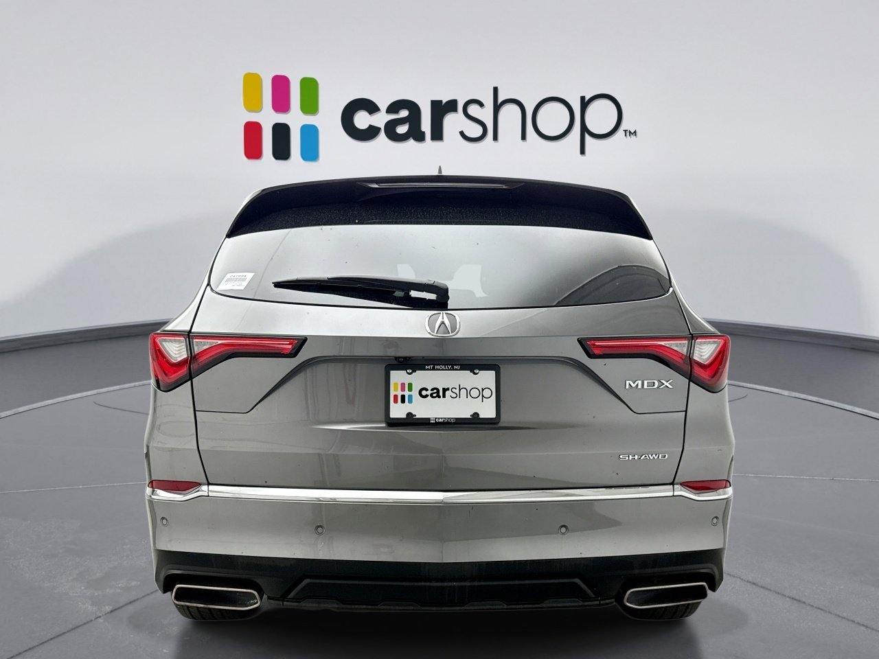 Used 2023 Acura MDX SH-AWD w/ Technology Package image 4