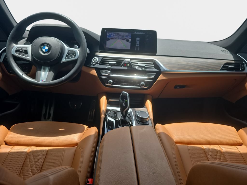 Used 2023 BMW 530i w/ M Sport Package RWD image 9