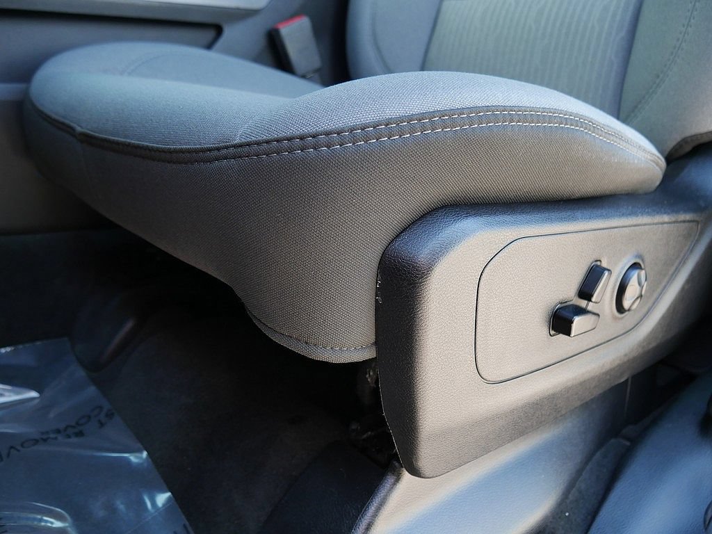 Used 2020 RAM 1500 Big Horn AWD/4WD image 12