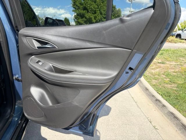 Used 2025 Buick Encore GX Sport Touring AWD/4WD image 18