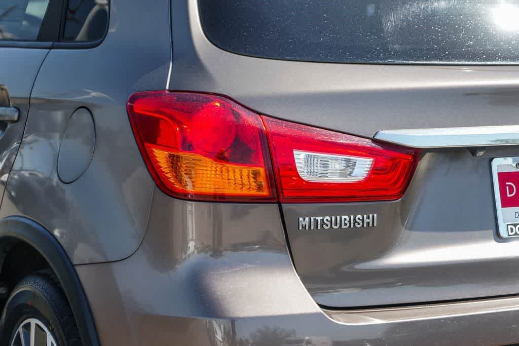 Used 2019 Mitsubishi Outlander Sport ES FWD image 7