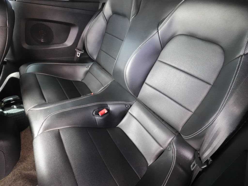 Certified 2019 Ford Mustang Premium RWD image 10