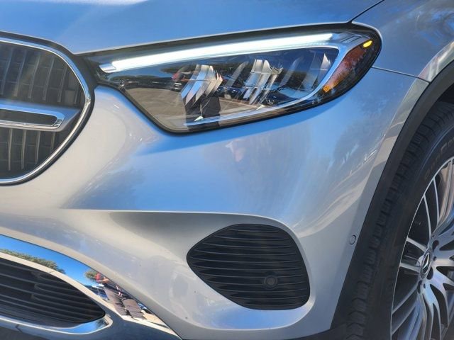 Used 2024 Mercedes-Benz GLC 300 4MATIC image 17