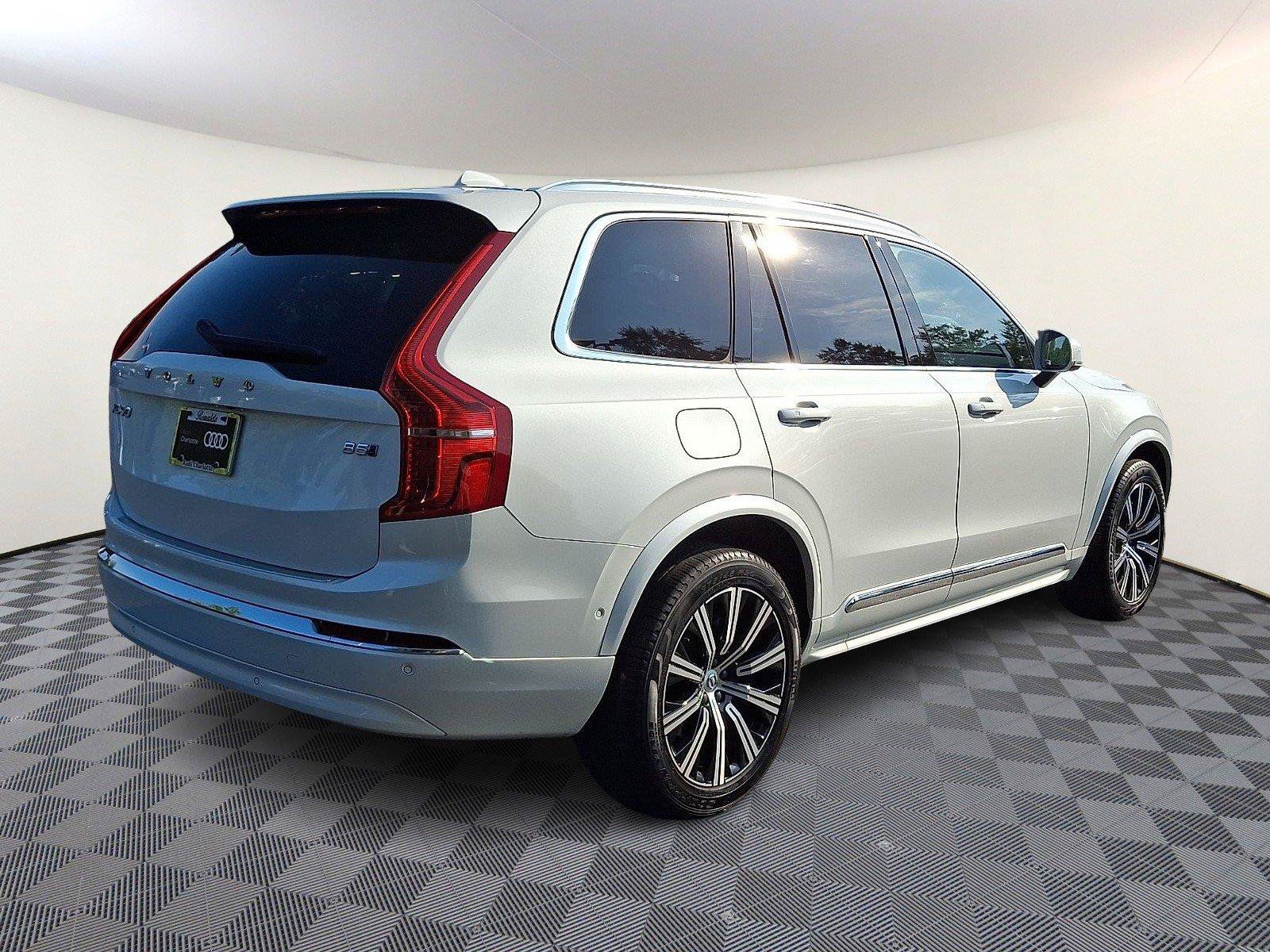 Used 2025 Volvo XC90 B5 Plus w/ Protection Package Premier AWD/4WD image 6