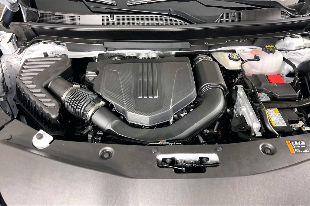 New 2027 Buick Enclave Sport Touring w/ Super Cruise Package FWD image 2