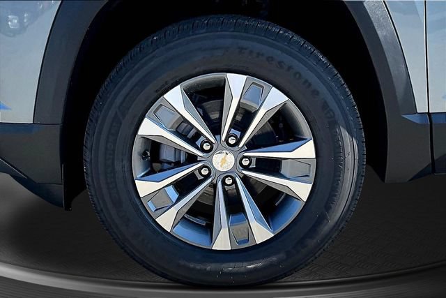 New 2026 Chevrolet Equinox LT w/ Convenience Package II FWD image 11