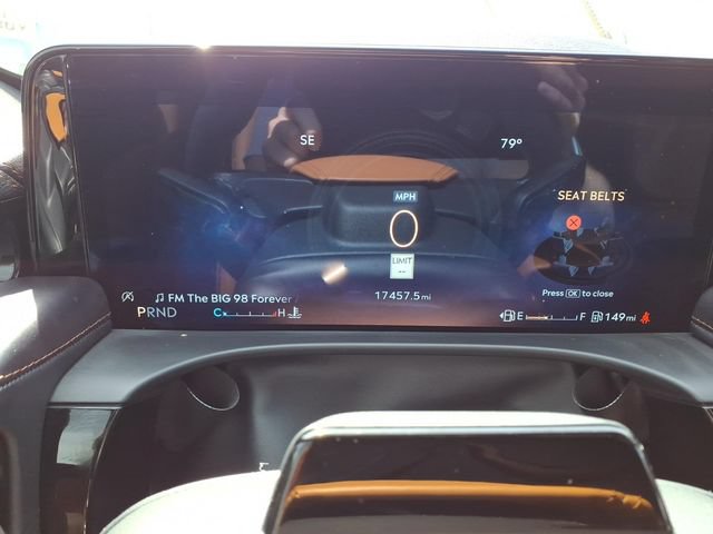Used 2025 Lincoln Aviator Black Label AWD/4WD image 9