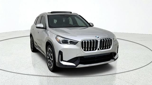 Used 2026 BMW X1 xDrive28i AWD/4WD image 2