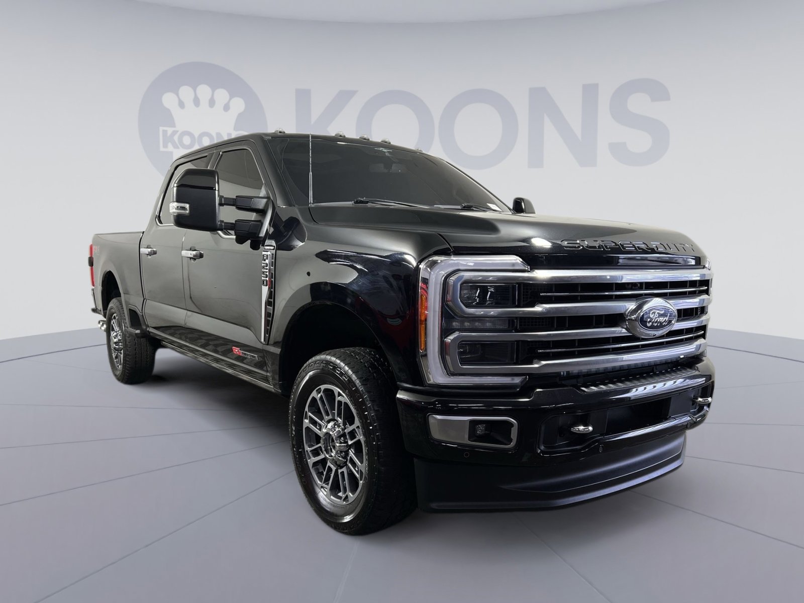 Used 2023 Ford F250 Limited w/ FX4 Off-Road Package image 10