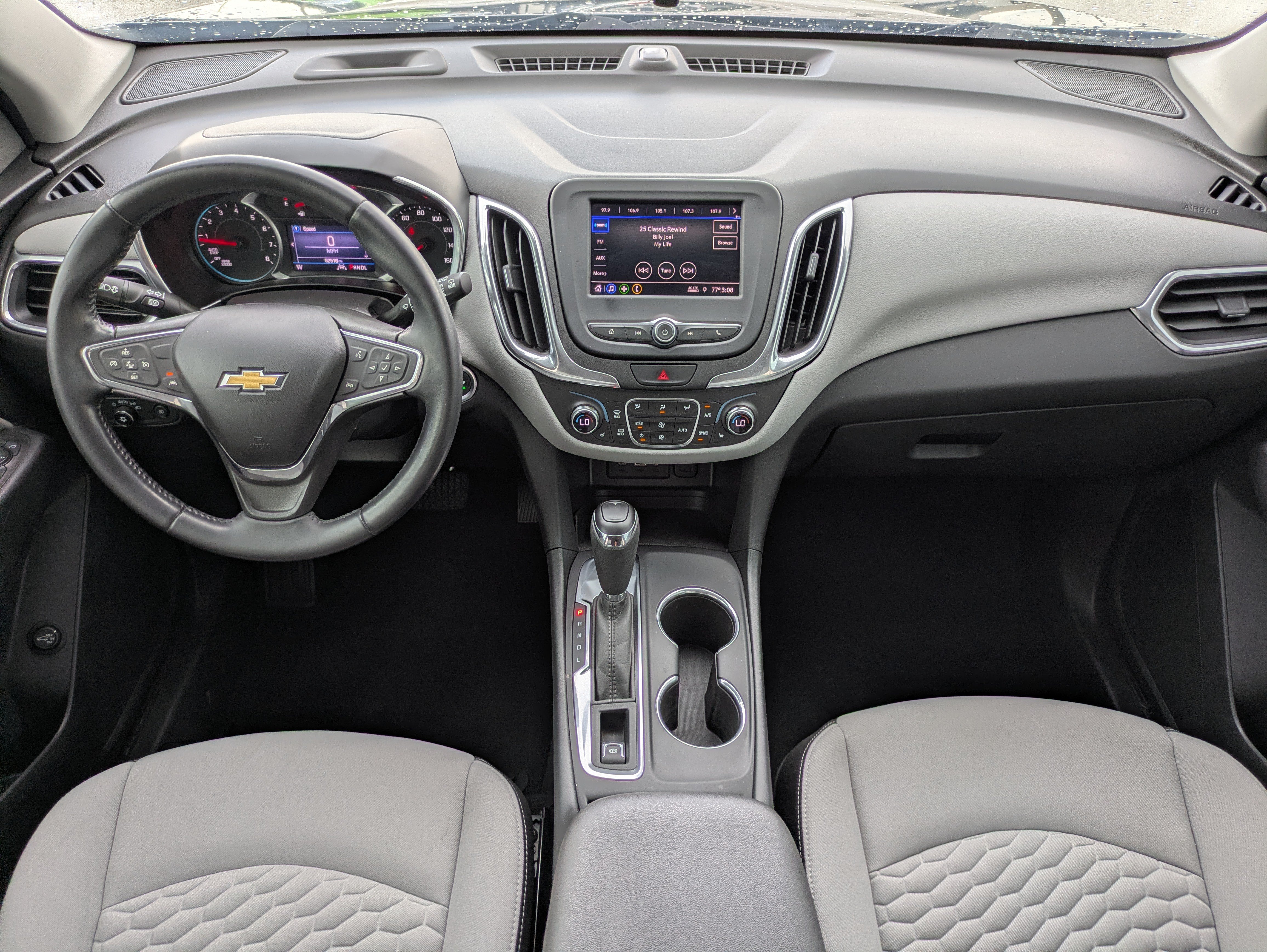Used 2020 Chevrolet Equinox LT FWD image 15
