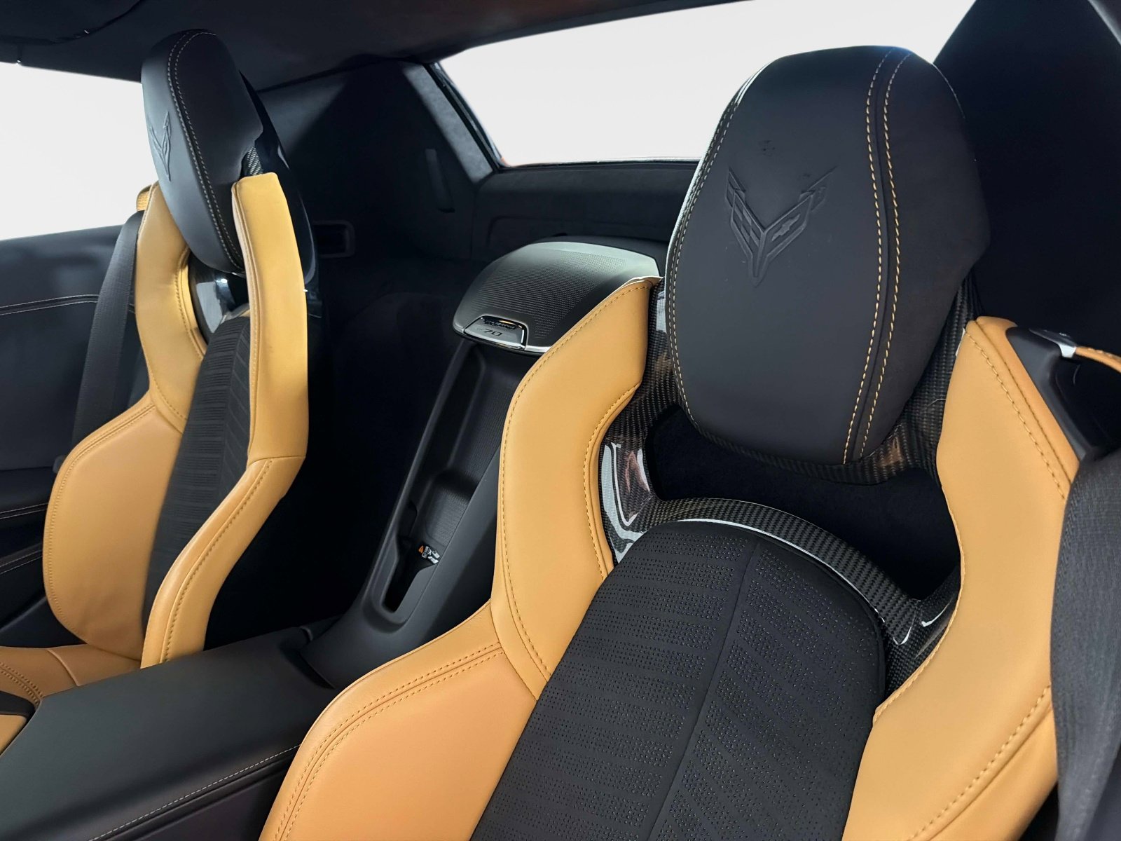 Used 2023 Chevrolet Corvette Stingray Premium Conv w/ Battery Protection Package RWD image 32