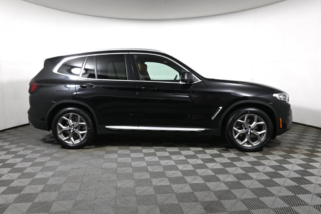 Certified 2024 BMW X3 xDrive30i w/ Convenience Package AWD/4WD image 8