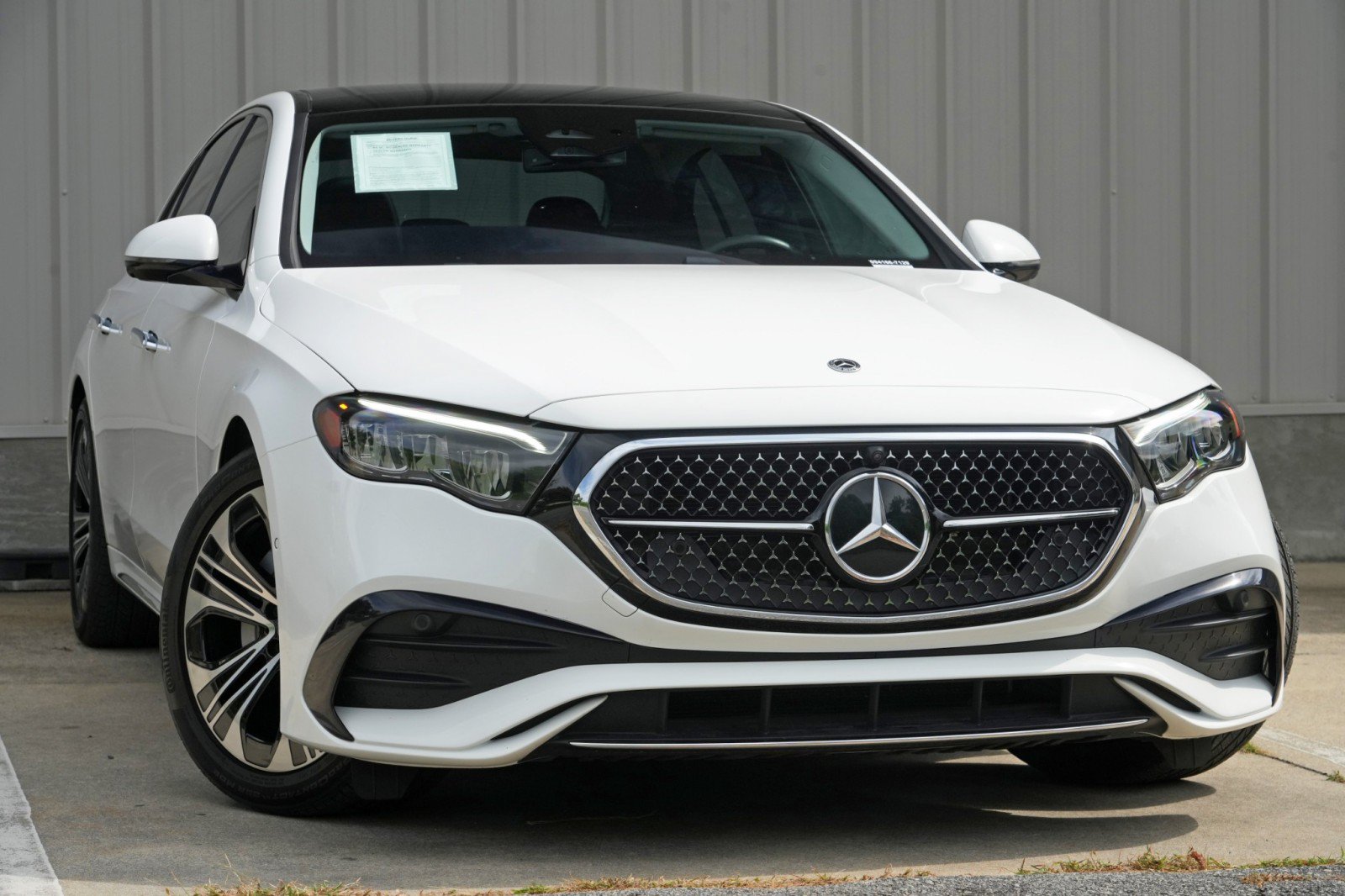 Used 2025 Mercedes-Benz E 350 Sedan w/ Winter Package image 4