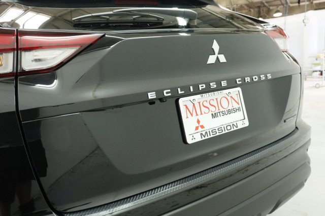 New 2026 Mitsubishi Eclipse Cross LE AWD/4WD image 4