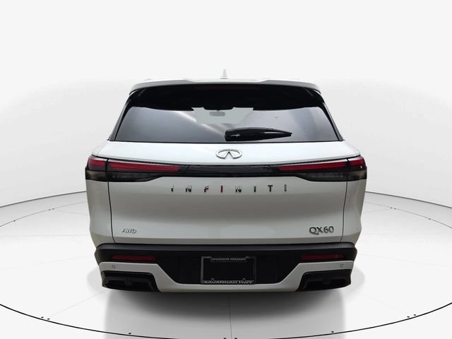 Used 2023 INFINITI QX60 Luxe AWD/4WD image 5