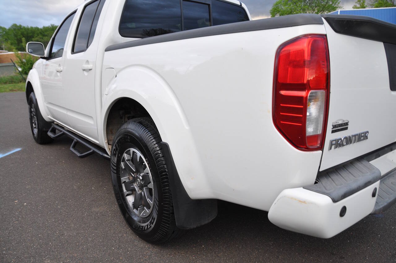 Used 2015 Nissan Frontier PRO-4X w/ Pro-4x Luxury Package AWD/4WD image 15