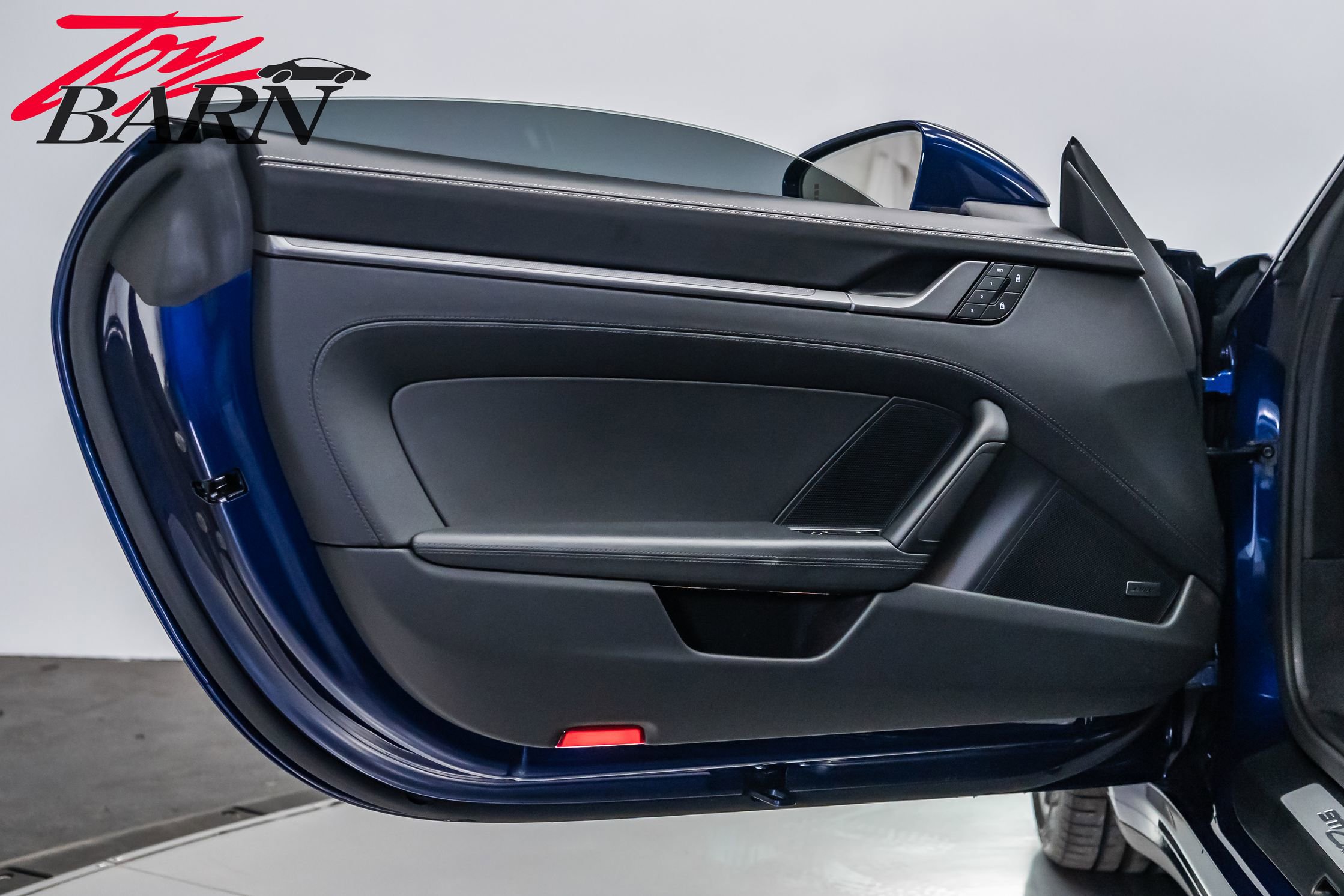 Used 2025 Porsche 911 Carrera S image 19