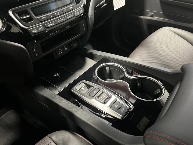 New 2026 Honda Ridgeline Black Edition image 17