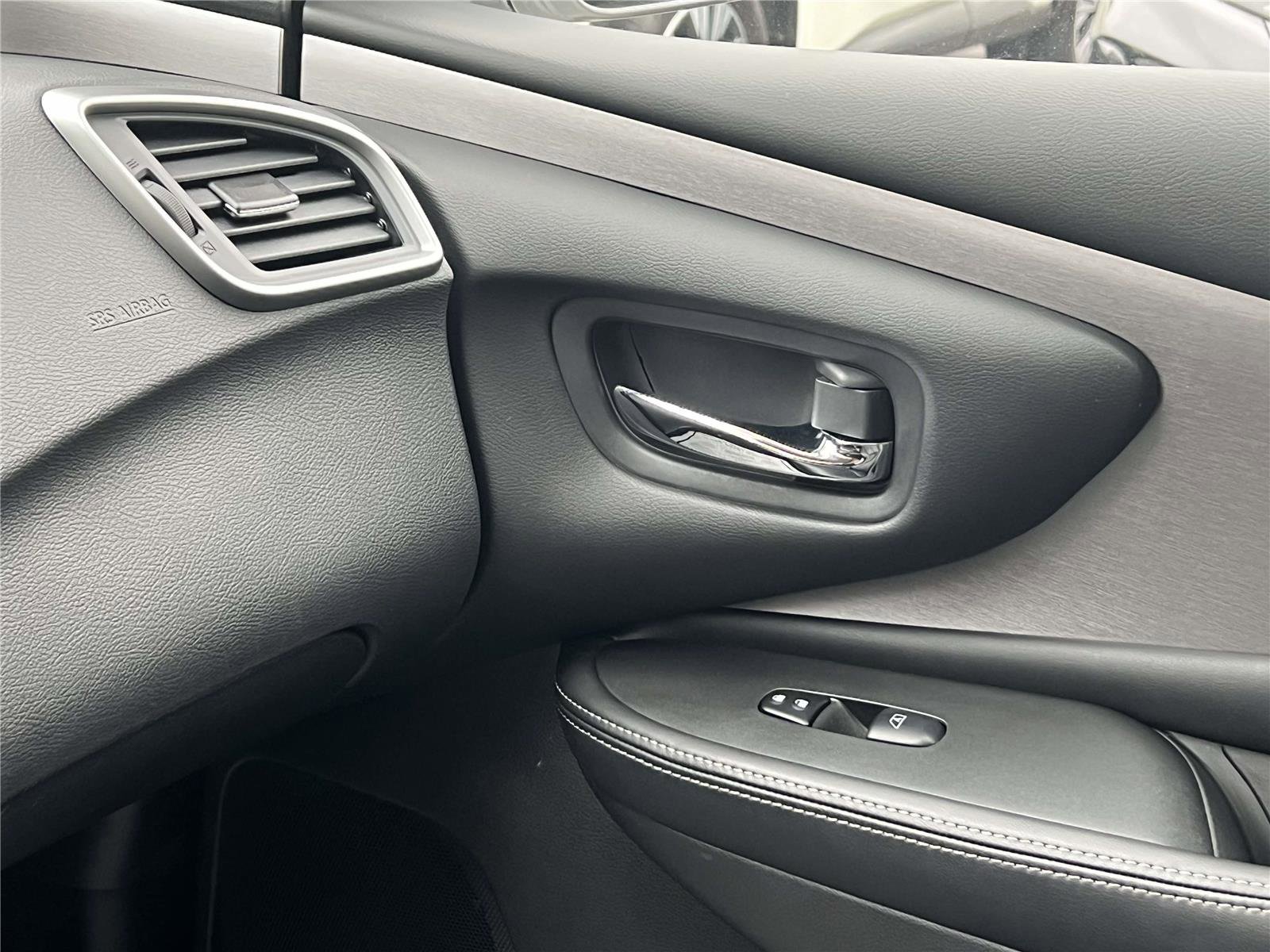 Certified 2024 Nissan Murano SV image 44