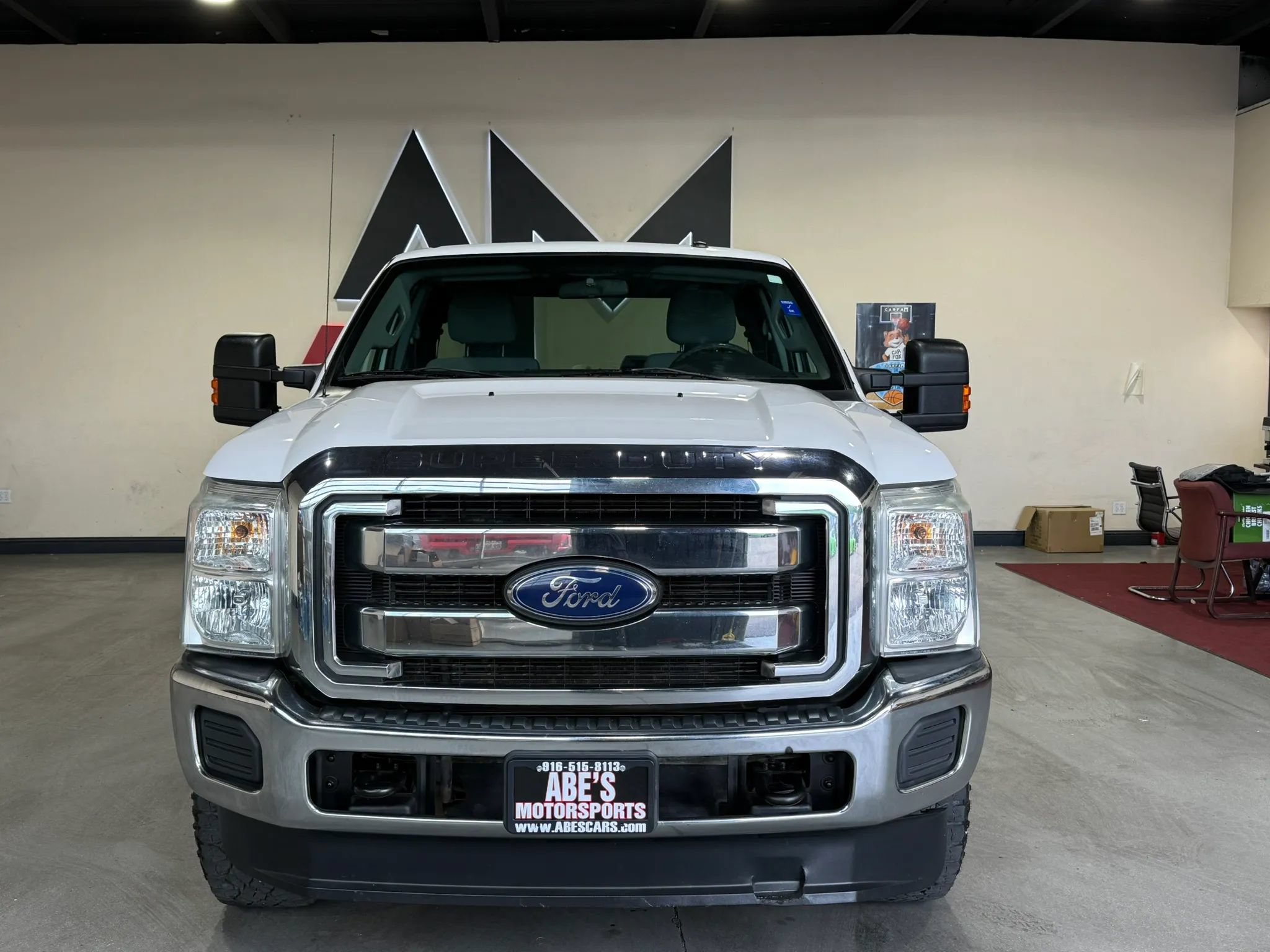 Used 2016 Ford F250 XLT AWD/4WD image 2