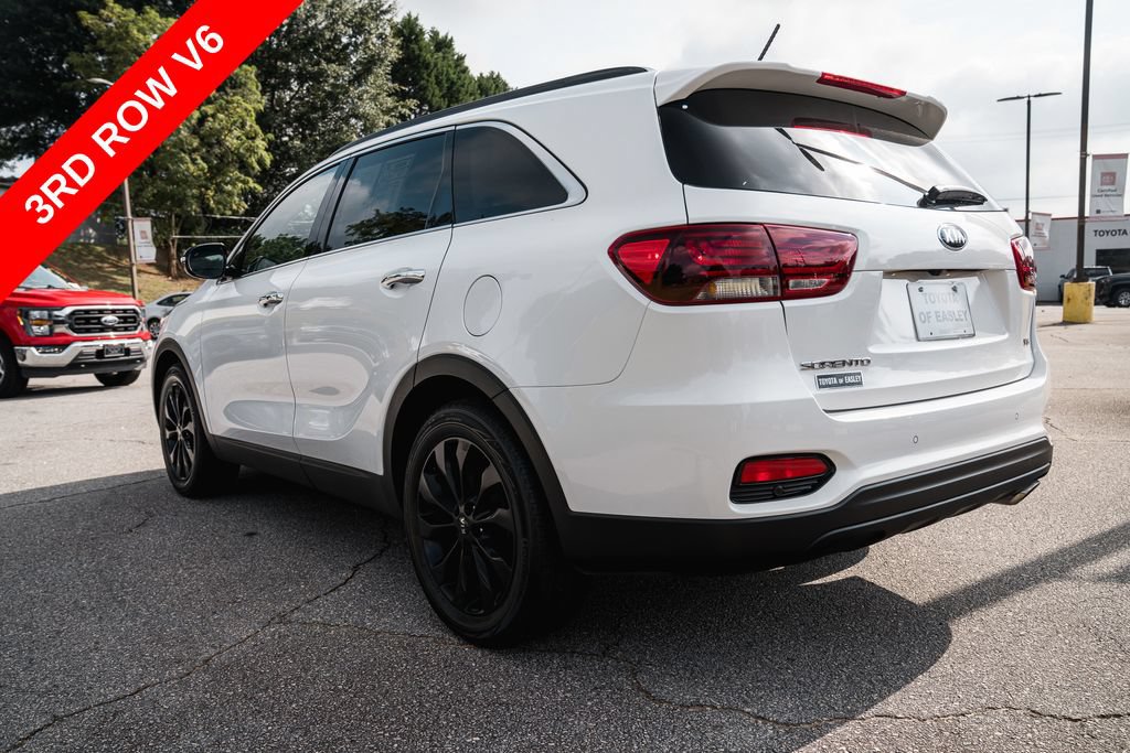Used 2020 Kia Sorento S FWD image 5