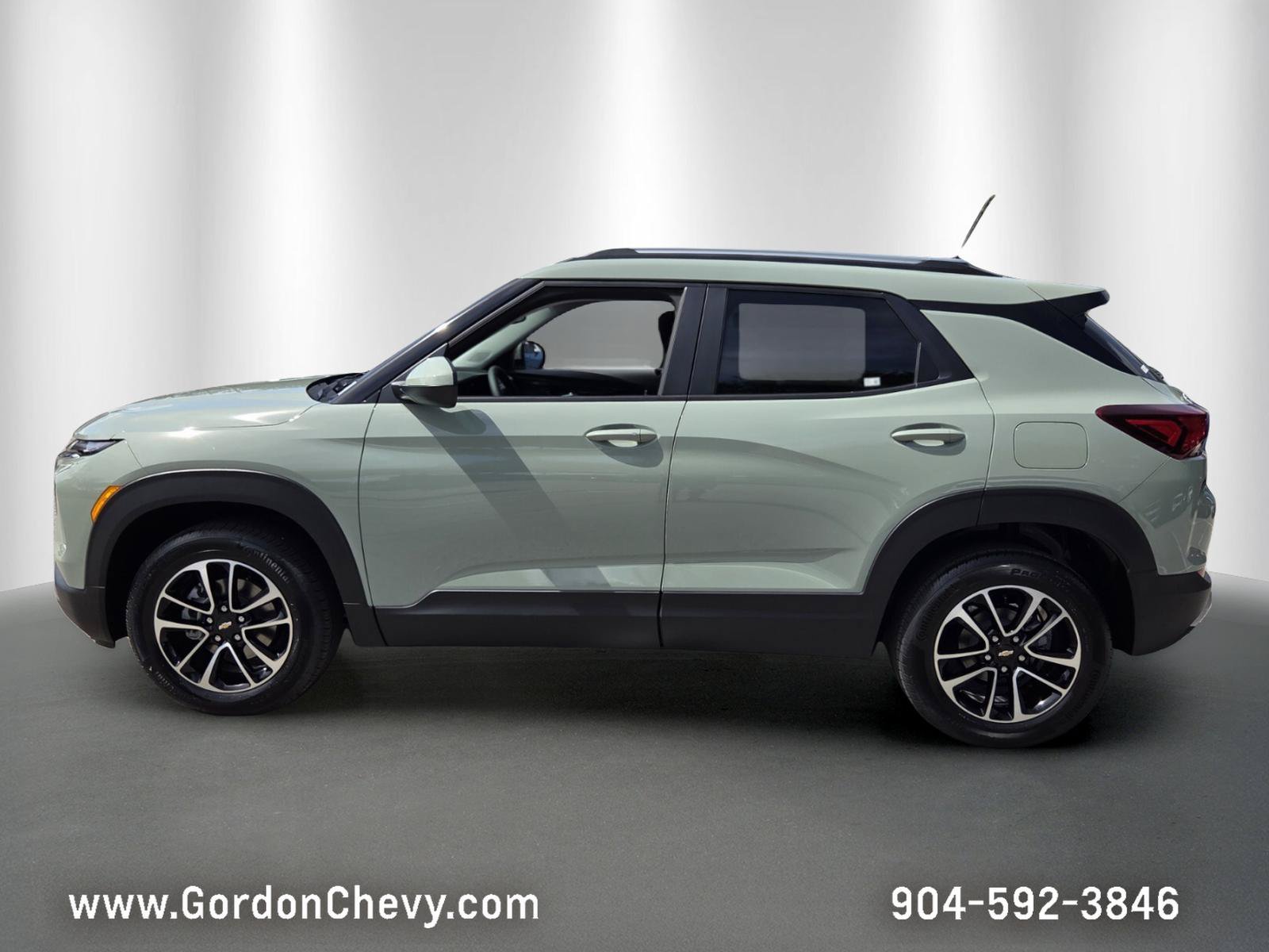 New 2026 Chevrolet TrailBlazer LT w/ Convenience Package AWD/4WD image 2