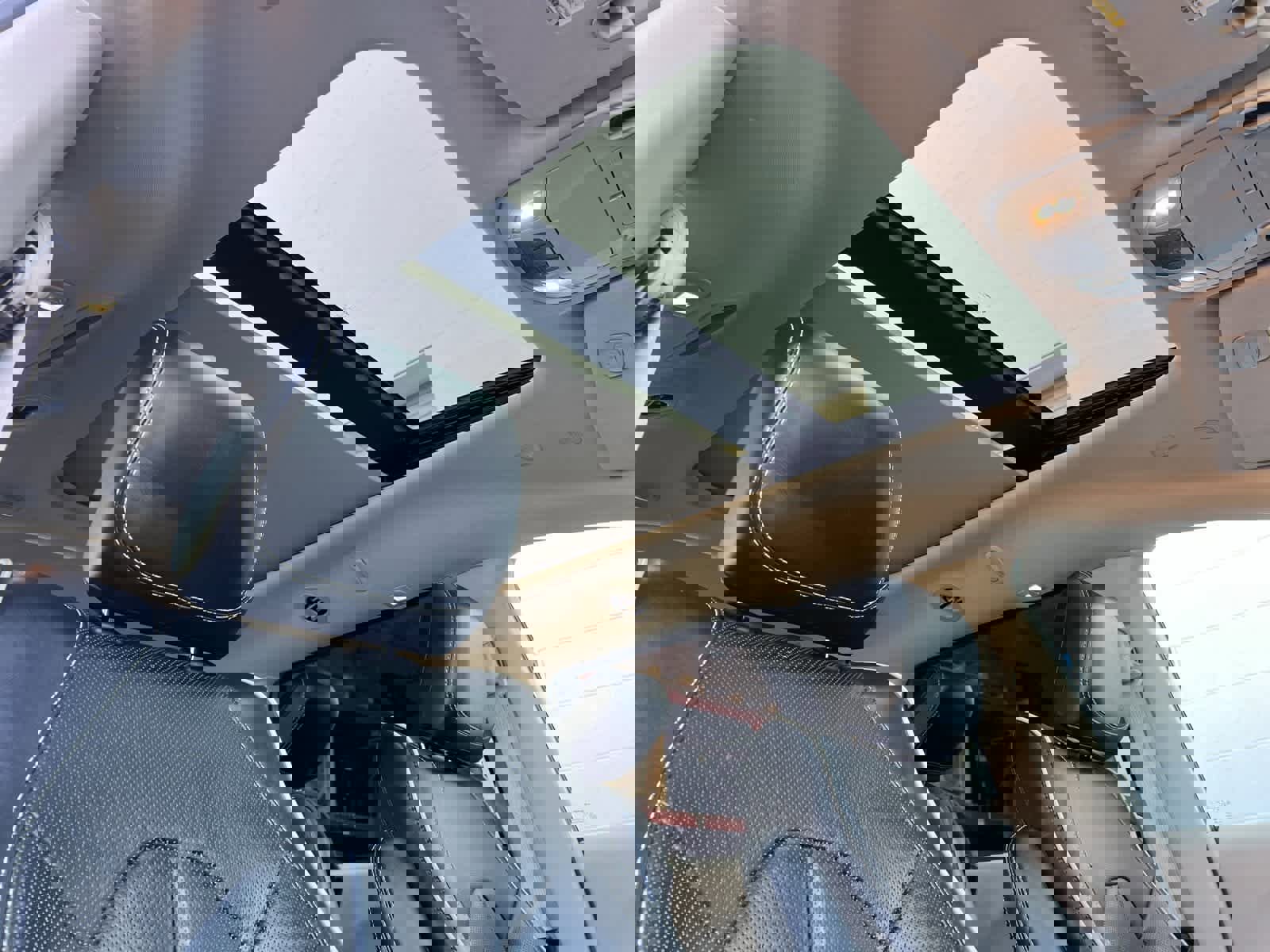 Used 2023 Chrysler Pacifica Limited image 18