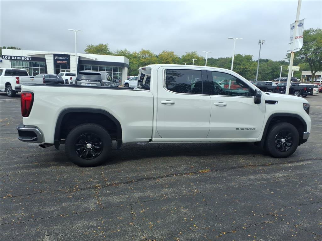 Used 2022 GMC Sierra 1500 SLE w/ Enhanced Capability Package AWD/4WD image 8
