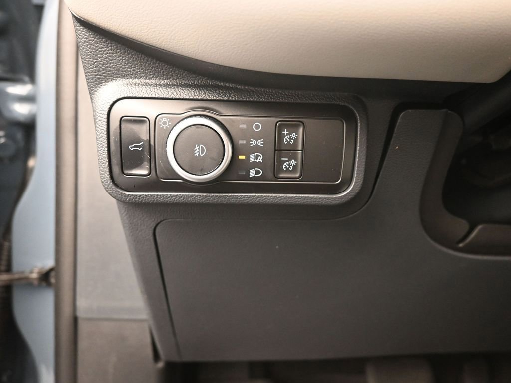 New 2026 Ford Explorer Active w/ Active Comfort Package image 12