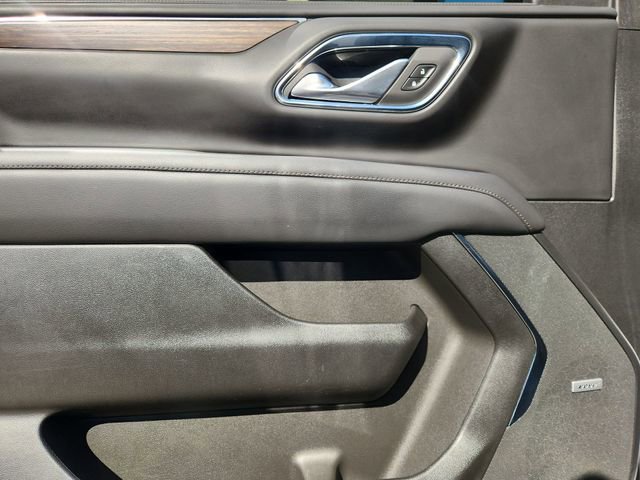 Certified 2024 Chevrolet Suburban High Country AWD/4WD image 22