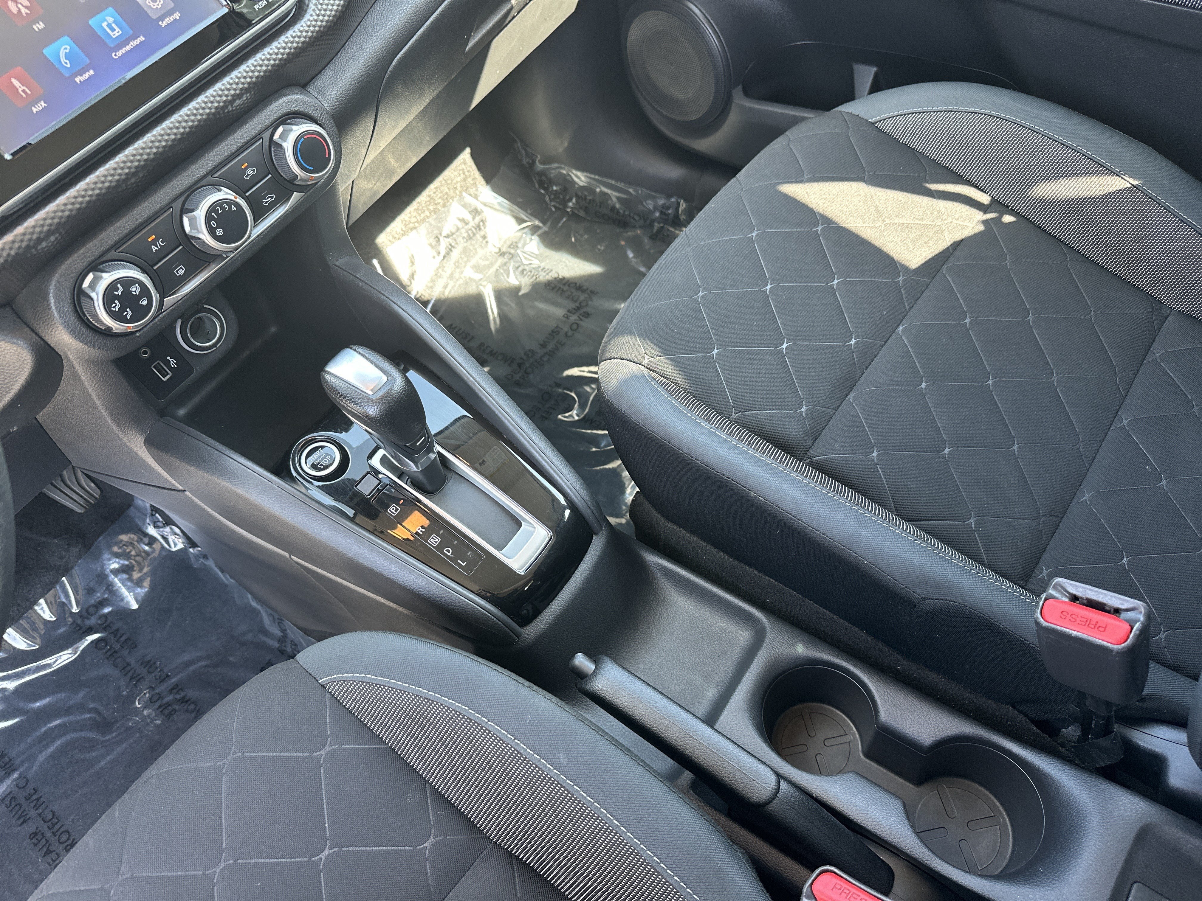 Used 2020 Nissan Kicks S FWD image 26