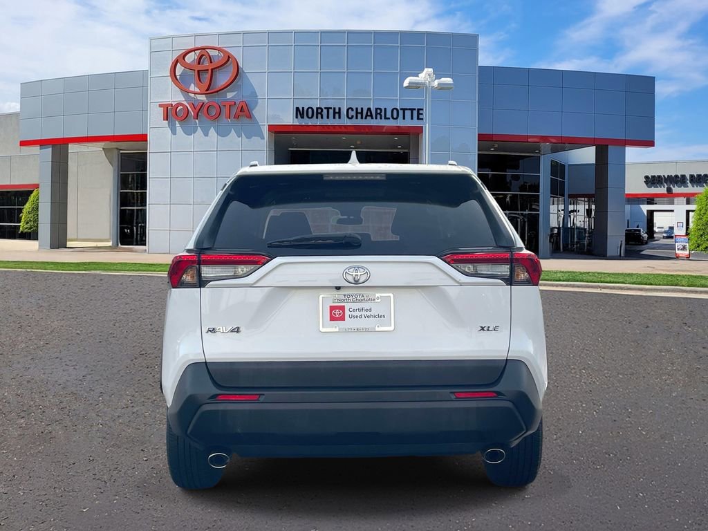 Used 2023 Toyota RAV4 XLE image 6